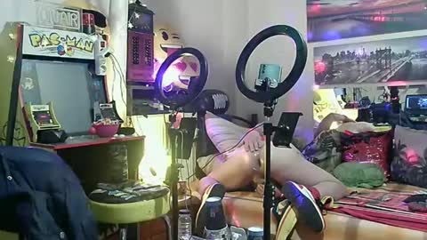 Snapshot of alexanderpatras chatting on January 18, 2:03 am Alexander online show from January 18, 2:03 am