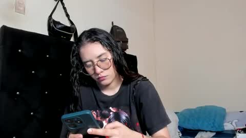 Snapshot of alexandra_clauss chatting on October 5, 7:45 pm alexandra clauss online show from October 5, 7:45 pm