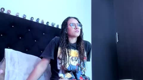 Snapshot of alexandra_clauss chatting on February 12, 7:42 pm alexandra clauss online show from February 12, 7:42 pm