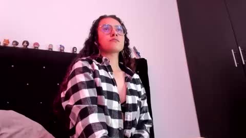 Snapshot of alexandra_clauss chatting on March 7, 6:49 pm alexandra clauss online show from March 7, 6:49 pm