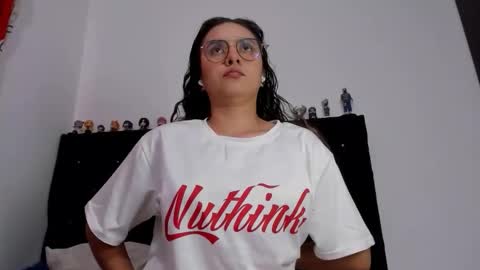 Snapshot of alexandra_clauss chatting on March 20, 4:45 pm alexandra clauss online show from March 20, 4:45 pm