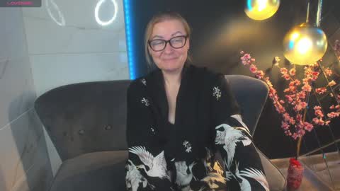 Alexandra online show from December 22, 11:09 pm