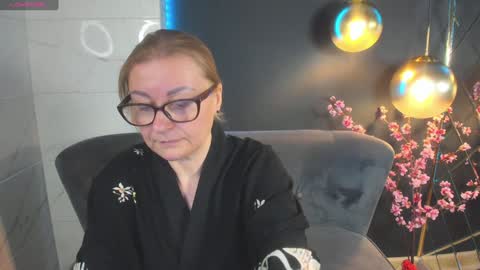 Alexandra online show from December 24, 4:51 pm