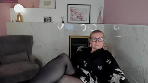 Alexandra online show from December 26, 8:00 pm