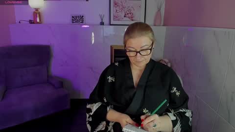 Alexandra online show from January 17, 8:11 pm