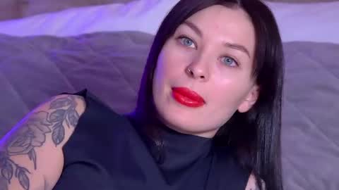 AlexandraBloom online show from February 12, 10:26 pm