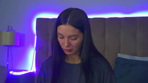 AlexandraBloom online show from November 28, 7:27 pm