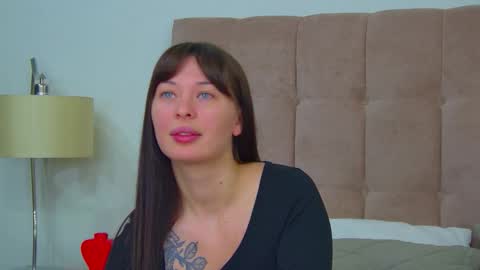 AlexandraBloom online show from March 8, 6:23 pm