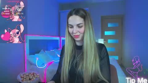 Snapshot of alexandracandy chatting on June 1, 3:14 pm alexandracandy online show from June 1, 3:14 pm
