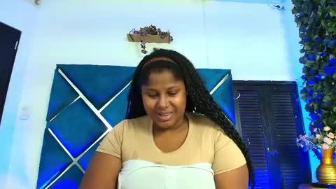 Snapshot of alexarousse4u chatting on May 6, 10:48 pm Alexa online show from May 6, 10:48 pm