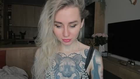 Snapshot of alexarush chatting on January 27, 6:31 pm alexarush online show from January 27, 6:31 pm