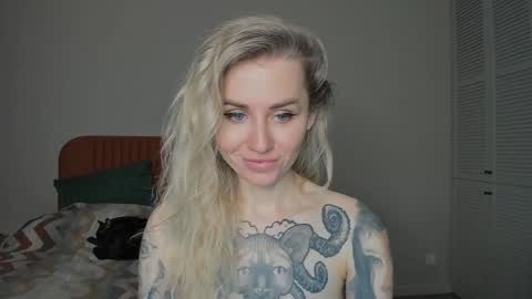 Snapshot of alexarush chatting on February 7, 9:26 pm alexarush online show from February 7, 9:26 pm