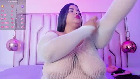 alexataylorr_ online show from November 4, 2:10 am