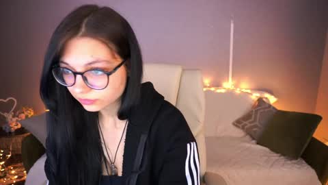 alexavinkss online show from April 22, 8:32 pm