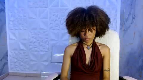 Snapshot of alexawet_ chatting on July 6, 1:52 pm Alexa online show from July 6, 1:52 pm