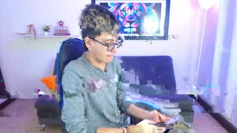 alex online show from April 24, 1:57 pm