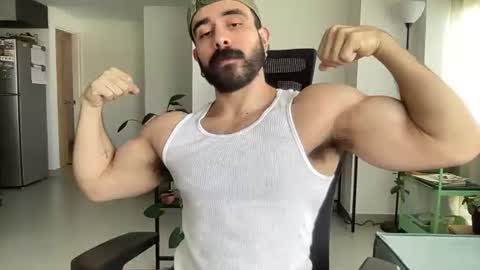 Alex Dimartino online show from July 28, 8:01 pm