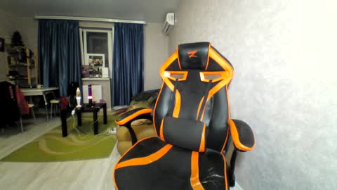 Alex online show from January 19, 4:04 pm