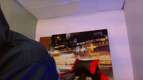 Snapshot of alexgiraldo__ chatting on May 11, 12:55 pm alexgiraldo__ online show from May 11, 12:55 pm