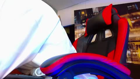 Snapshot of alexgiraldo__ chatting on June 1, 12:07 pm alexgiraldo__ online show from June 1, 12:07 pm