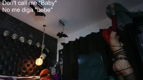 Snapshot of alexhoe_ chatting on June 27, 6:35 pm Alex online show from June 27, 6:35 pm