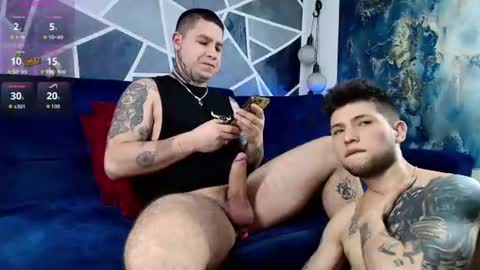 Snapshot of alexhunter2004 chatting on June 20, 9:01 am AlexX Snake online show from June 20, 9:01 am