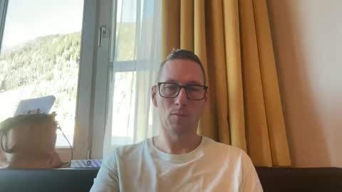 alexhunter4u online show from December 27, 9:50 am