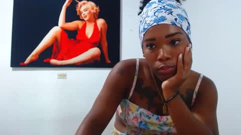 alexia_sinclaire24 online show from October 3, 11:57 pm