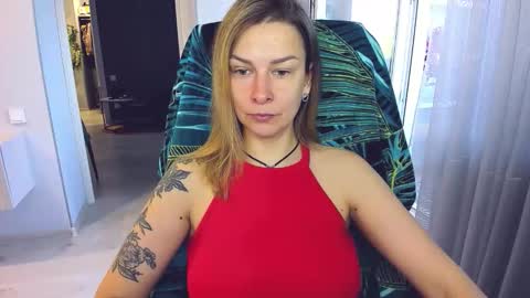 Snapshot of alexiayellow chatting on May 20, 9:04 am Alexia online show from May 20, 9:04 am