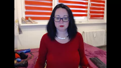 alexie33 online show from February 10, 2:26 pm