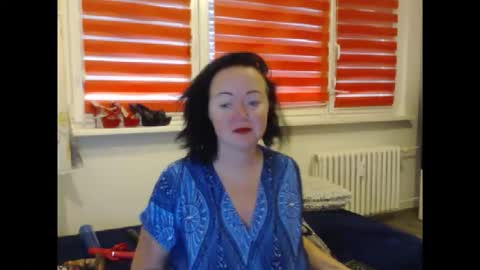 alexie33 online show from September 18, 8:49 am