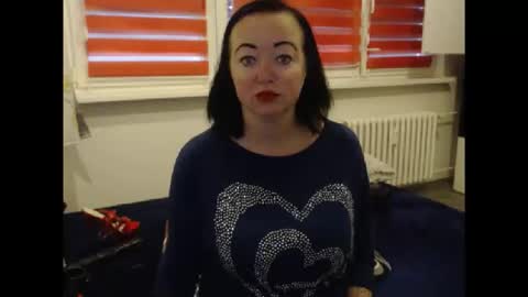 alexie33 online show from October 7, 8:11 am