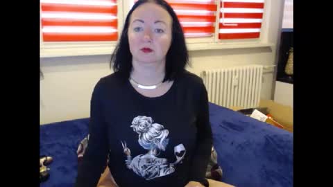 alexie33 online show from November 26, 8:04 am