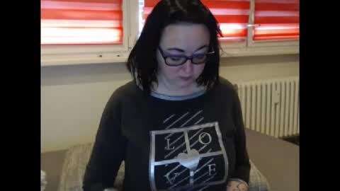 alexie33 online show from April 26, 11:41 am