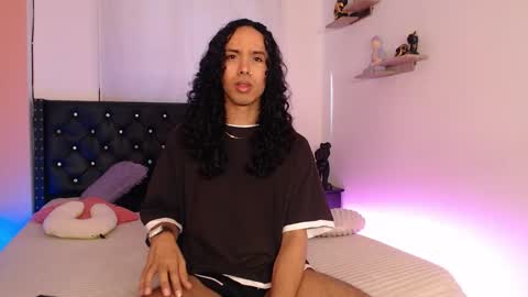 Alexis online show from September 13, 1:33 pm