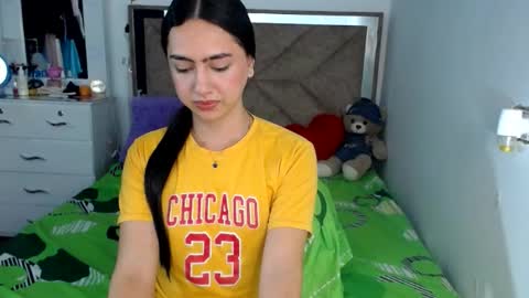 Snapshot of alexis_brown11 chatting on June 13, 3:59 am -- ALEXIS -- online show from June 13, 3:59 am