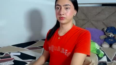 Snapshot of alexis_brown11 chatting on August 9, 1:40 am -- ALEXIS -- online show from August 9, 1:40 am
