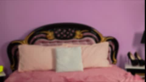 Alexis online show from July 29, 5:11 pm