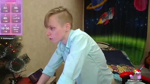 Snapshot of alexis_gordon chatting on January 22, 5:17 pm Alexis online show from January 22, 5:17 pm