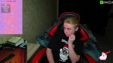 Snapshot of alexis_gordon chatting on September 19, 7:14 pm Alexis online show from September 19, 7:14 pm