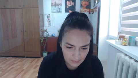 AlexisMillers online show from September 24, 9:23 am