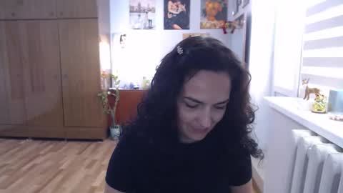 AlexisMillers online show from October 29, 1:02 pm