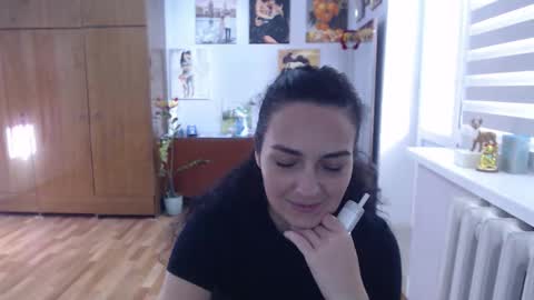 AlexisMillers online show from December 4, 11:19 am