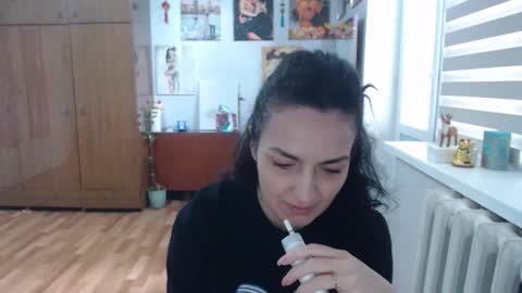 AlexisMillers online show from May 2, 9:14 am