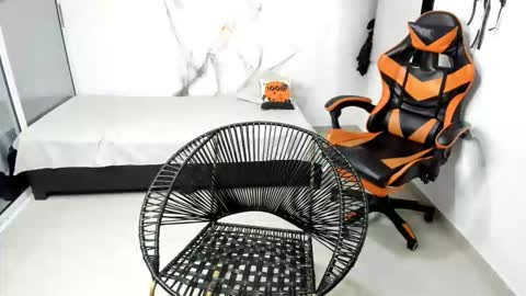 ALEXJ BLACK online show from November 7, 10:26 am