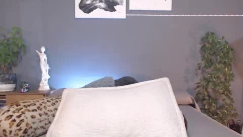 Snapshot of alexjhonsson chatting on September 12, 11:43 am Alexjhonsson online show from September 12, 11:43 am