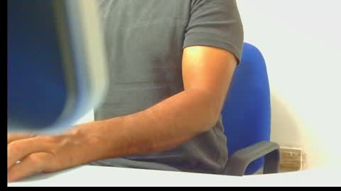 Snapshot of alexkerala84 chatting on May 7, 12:43 pm alexkerala84 online show from May 7, 12:43 pm