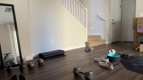 Alex Mann online show from March 4, 6:25 pm