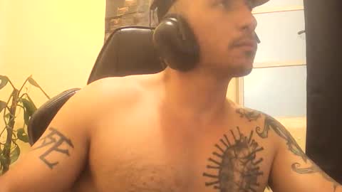 Snapshot of alexopenmind21 chatting on June 2, 3:30 am Alexxx online show from June 2, 3:30 am