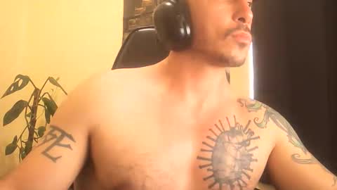 Snapshot of alexopenmind21 chatting on June 6, 4:55 pm Alexxx online show from June 6, 4:55 pm